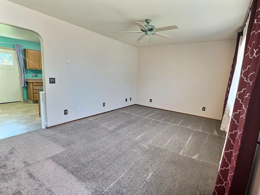 305 19th Avenue W, Polson, MT 59860 - #3