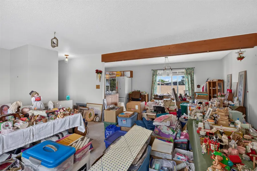 901 E Fiesta Street, Great Falls, MT 59404 - #3