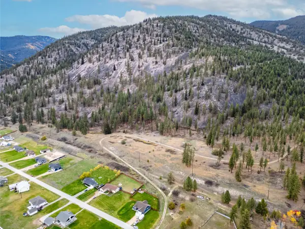 50 Bernie Road, Alberton, MT 59820