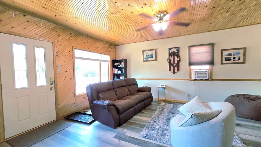 27 Meyer Avenue, Sand Coulee, MT 59472 - #2