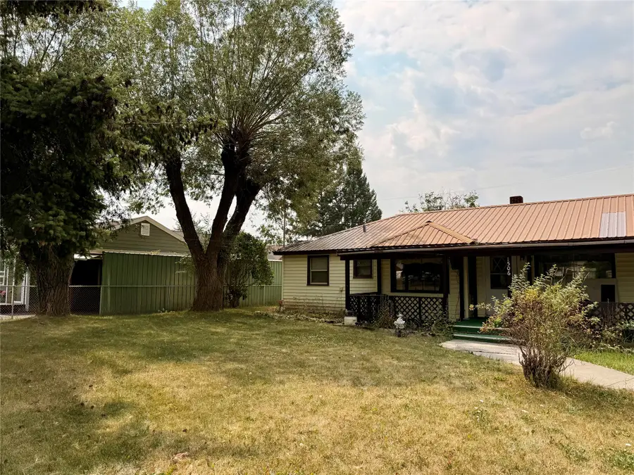 1506 4th Avenue W, Columbia Falls, MT 59912 - #2