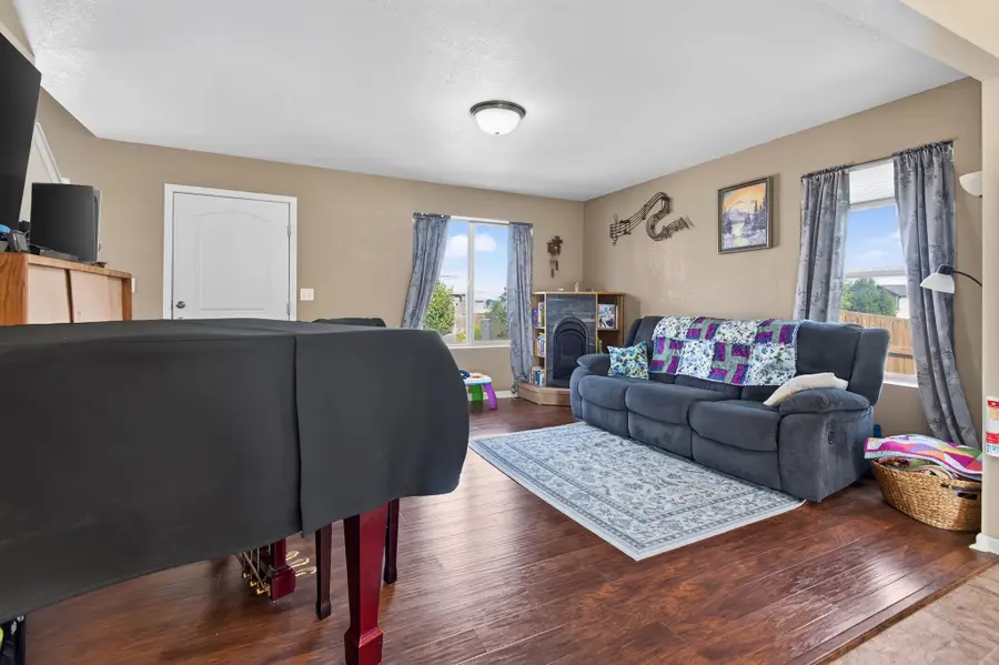 2767 Ryland Avenue, Helena, MT 59601 - #3