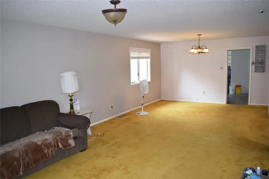 310 S Maryland Street, Conrad, MT 59425 - #3