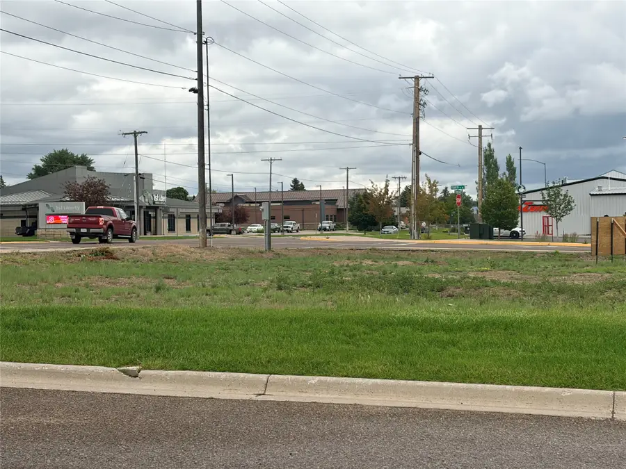 324 Smelter Avenue Ne, Great Falls, MT 59404 - #3