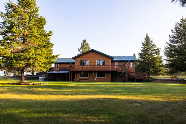 425 Koocanusa Estates Drive N, Eureka, MT 59917