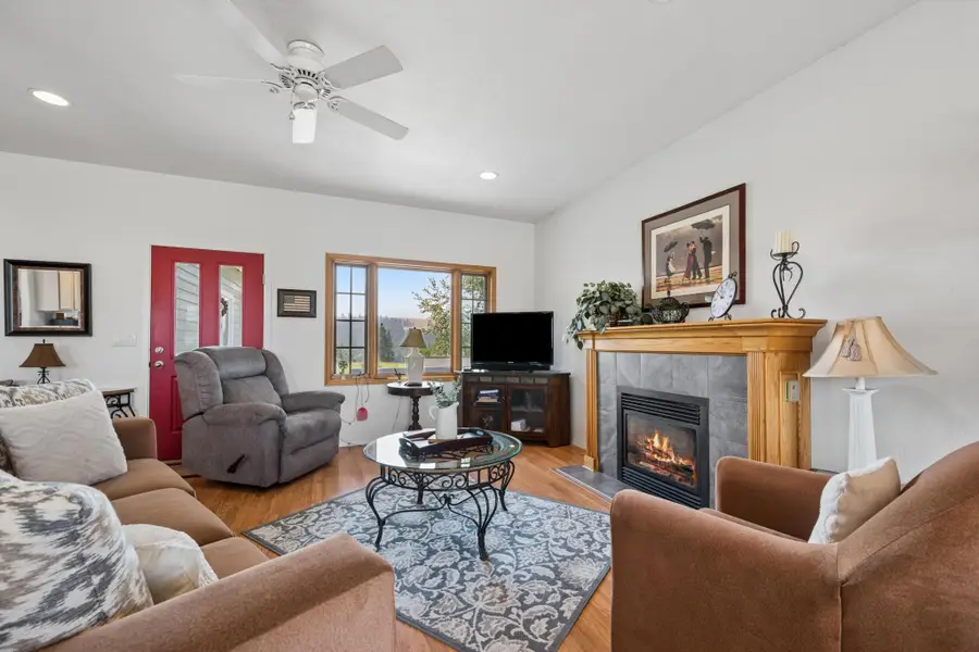 342 Overlook Drive, Eureka, MT 59917 - #2