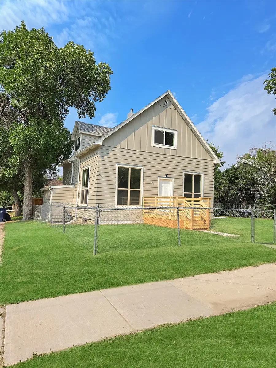 1701 7th Avenue N, Great Falls, MT 59401 - #2