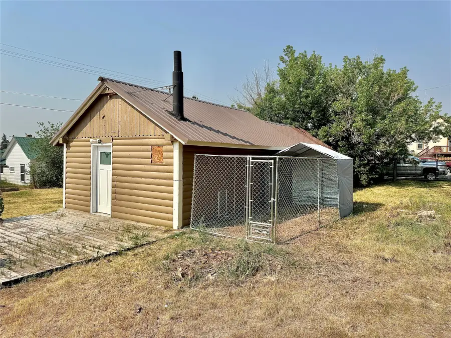 400 E Larime Street, White Sulphur Springs, MT 59645 - #3