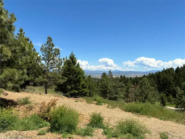 16 Mule Trail Road, Clancy, MT 59634