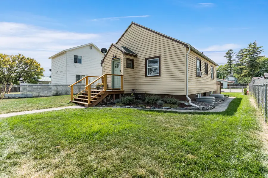 240 8th Avenue W, Kalispell, MT 59901 - #3