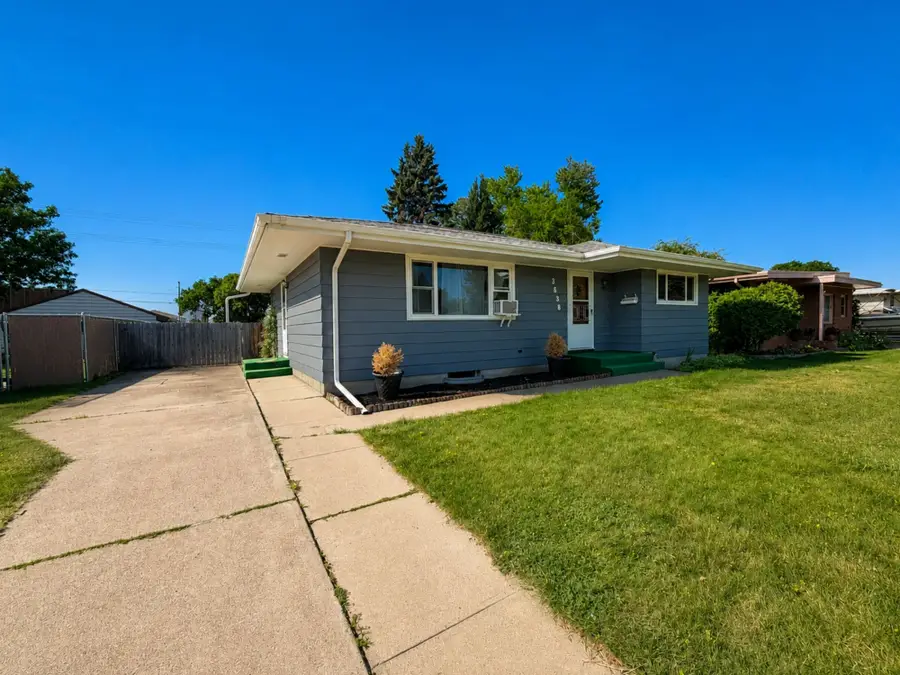 3638 9th Avenue S, Great Falls, MT 59405 - #2