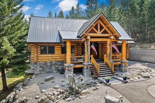 893 Elias Lane, Somers, MT 59932