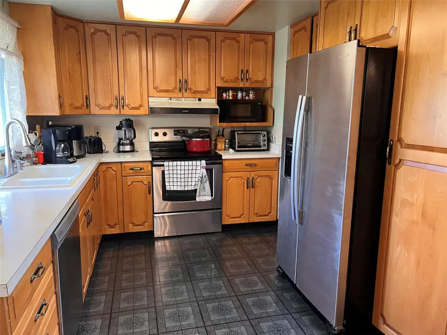 1403 Avenue B Nw, Great Falls, MT 59404 - #2