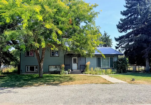 604 W 3rd Street, Plains, MT 59859