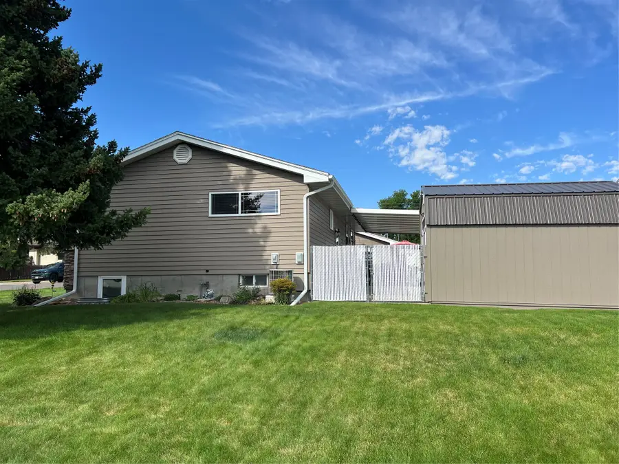 5107 7th Avenue S, Great Falls, MT 59405 - #3