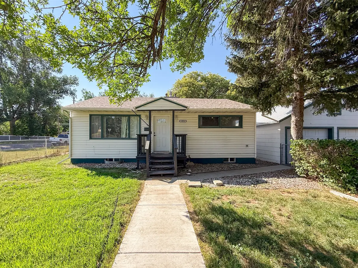 2026 6th Avenue S, Great Falls, MT 59405 - #1