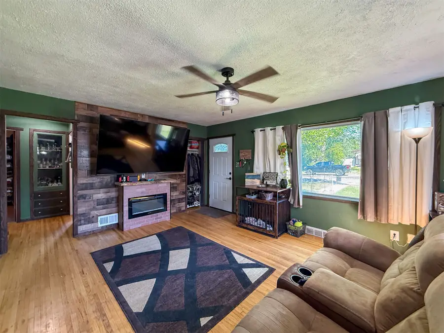 2026 6th Avenue S, Great Falls, MT 59405 - #3