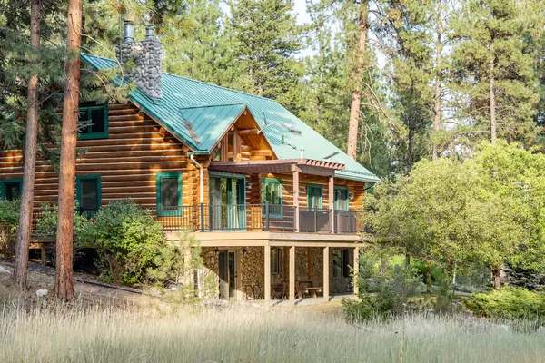 2044 Night Hawk Trail, Victor, MT 59875