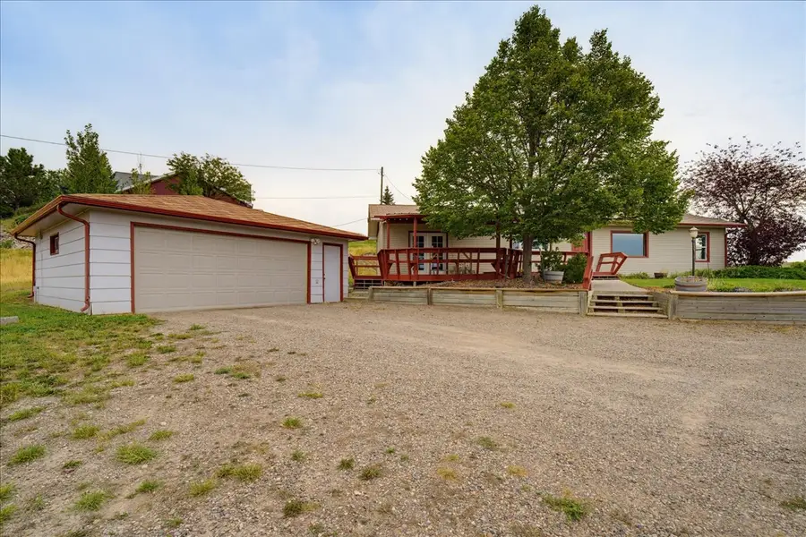 2202 3rd Street S, Great Falls, MT 59405 - #2