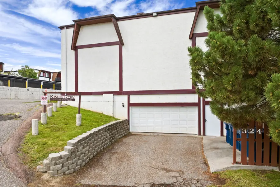 324 13th Avenue S #8, Great Falls, MT 59405 - #3