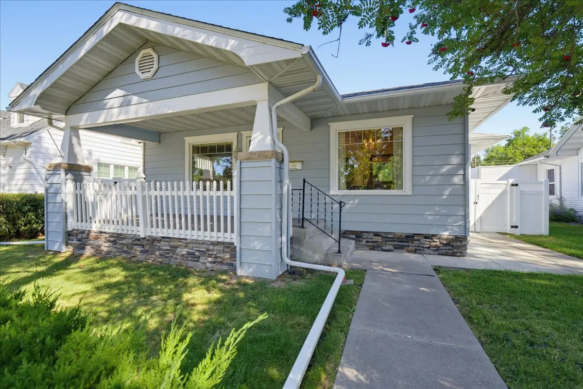 1921 4th Avenue N, Great Falls, MT 59401 - #1