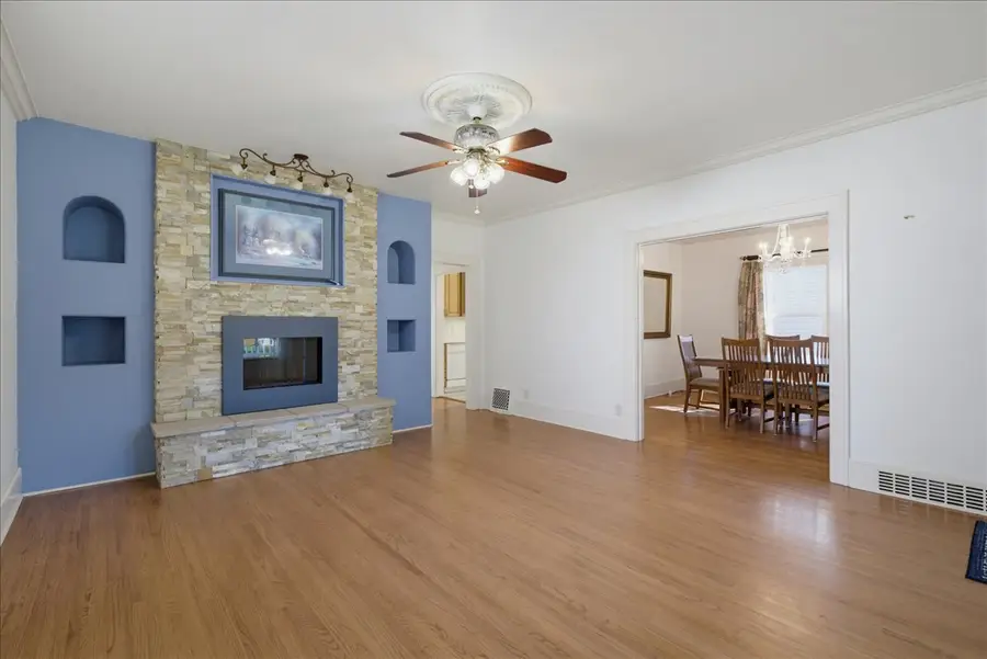 1921 4th Avenue N, Great Falls, MT 59401 - #3