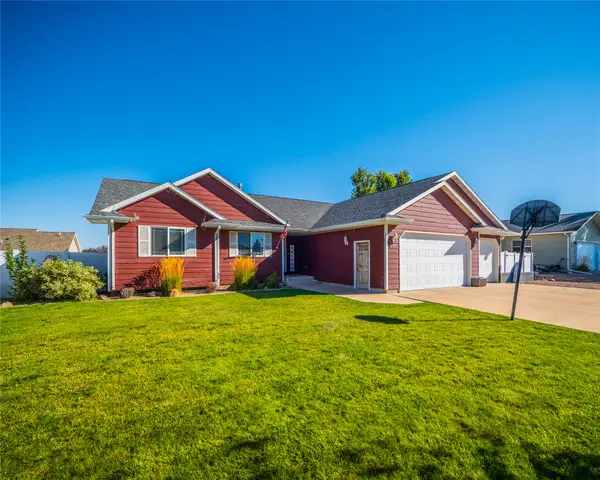 1009 38th Avenue Ne, Great Falls, MT 59404