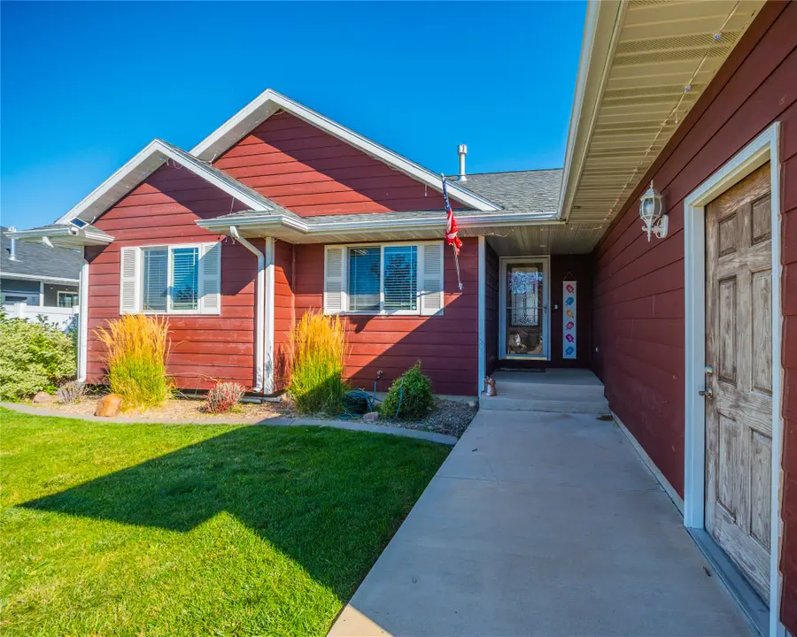 1009 38th Avenue Ne, Great Falls, MT 59404 - #2
