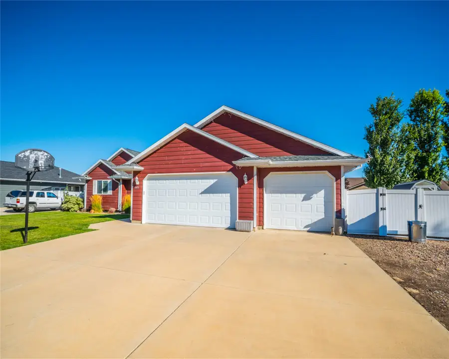 1009 38th Avenue Ne, Great Falls, MT 59404 - #3