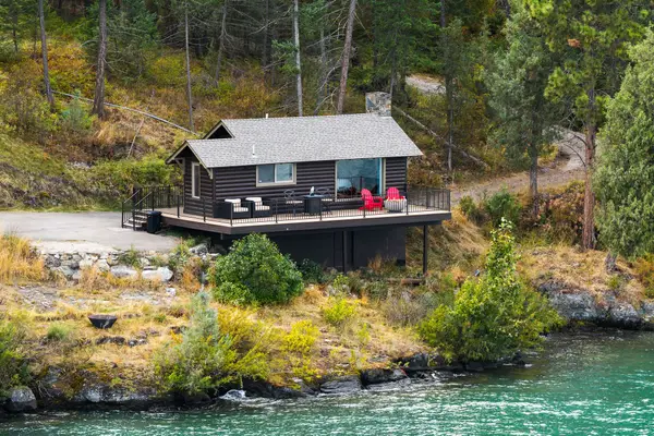 393 Marco Bay Drive, Somers, MT 59932