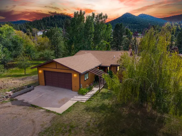 24 Crazy Mountain Road, Clancy, MT 59634