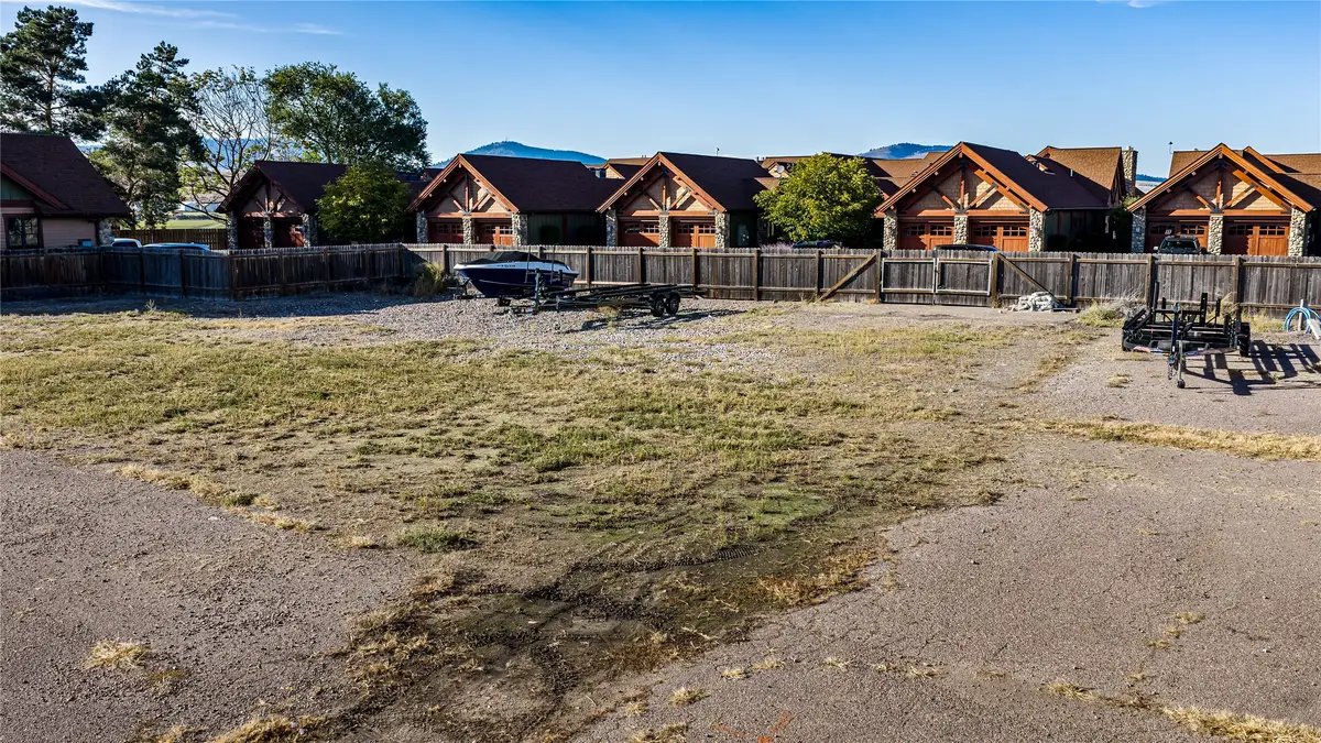 602 6th Street W #6, Polson, MT 59860 - #1