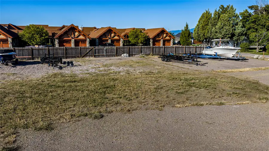 602 6th Street W #6, Polson, MT 59860 - #3