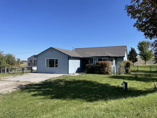 2344 Old West Trail, Corvallis, MT 59828
