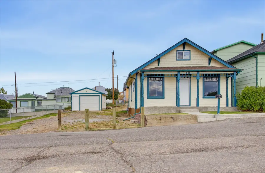 141 W Pacific Street, Butte, MT 59701 - #2