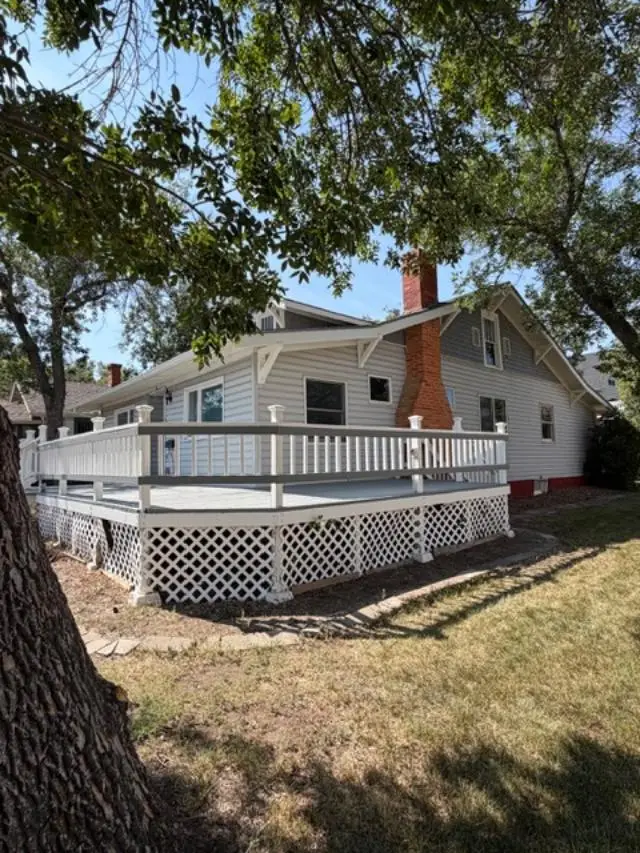 205 6th Avenue S, Shelby, MT 59474 - #3