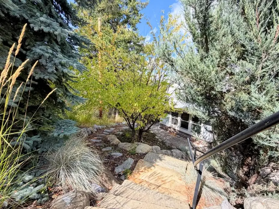 304 Skyles Place, Whitefish, MT 59937 - #3