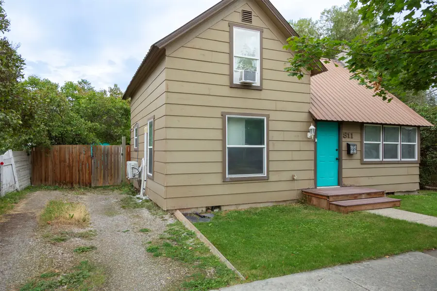 811 6th Avenue W, Kalispell, MT 59901 - #3