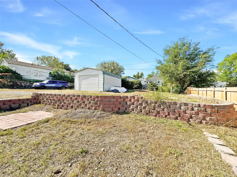 151 10th Avenue N, Shelby, MT 59474 - #3