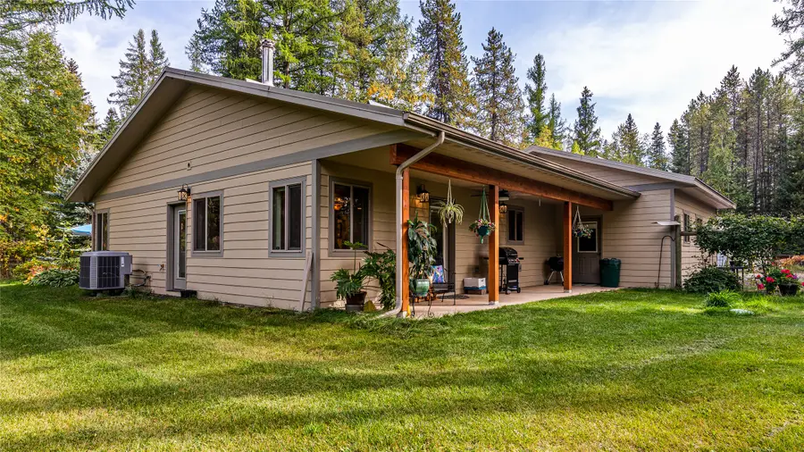 582 Ferndale Drive, Bigfork, MT 59911 - #2