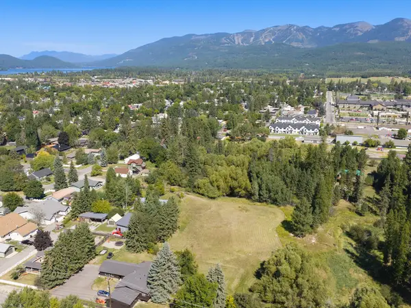 1037 Park Avenue, Whitefish, MT 59937