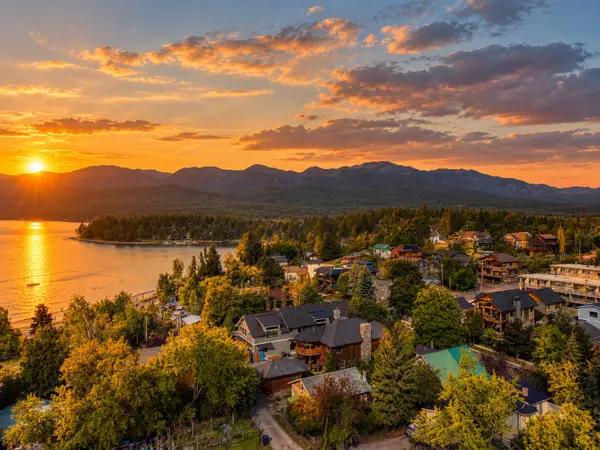 30 Washington Avenue, Whitefish, MT 59937