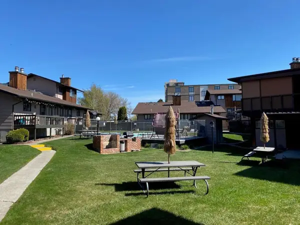 1546 Meadowlark Drive #9, Great Falls, MT 59404