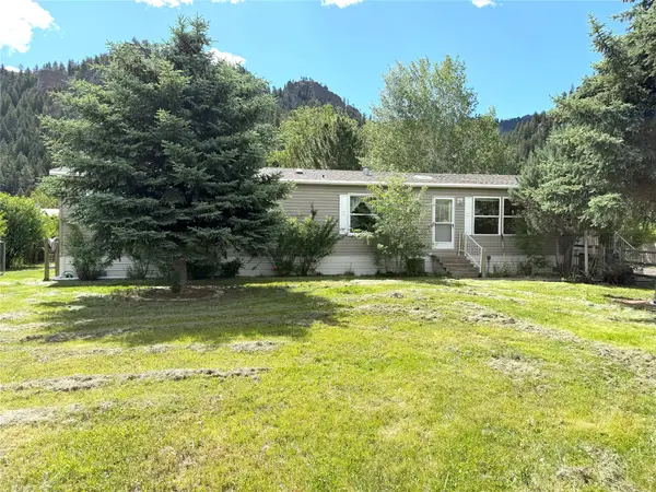 29 River Drive, Cascade, MT 59421