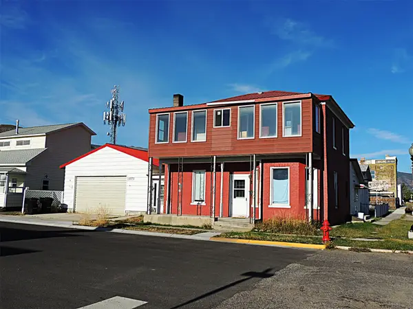 2 Cherry Street, Anaconda, MT 59711