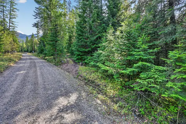 302 Griffith Creek Road, Eureka, MT 59917