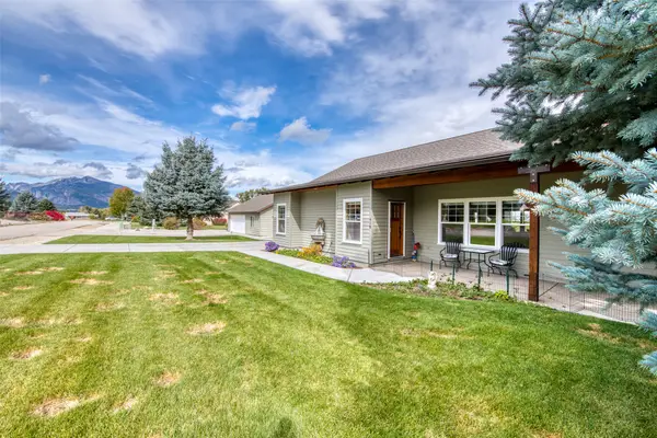 418 Lower Sky Way, Hamilton, MT 59840