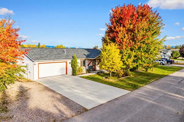 224 Sleepy Horse Lane, Kalispell, MT 59901