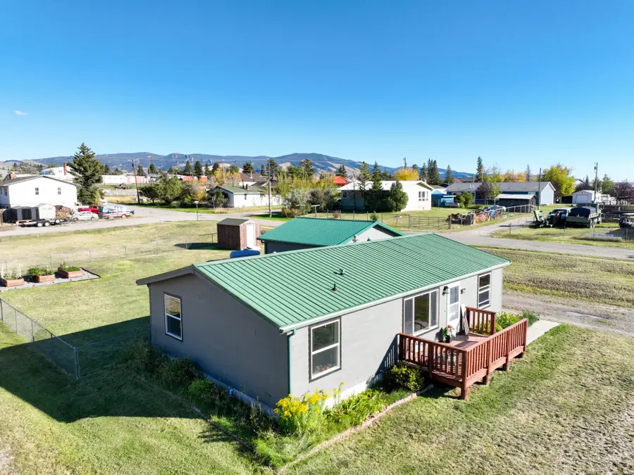 316 5th Avenue Se, White Sulphur Springs, MT 59645 - #2