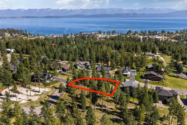 287 Spurwing Loop, Lakeside, MT 59922